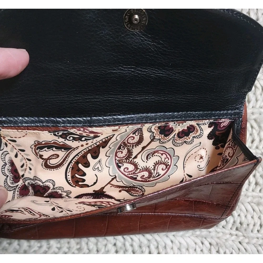 BRIGHTON  All-In-One Crossbody Shoulder Bag Alligator Embossed Chocolate Leather